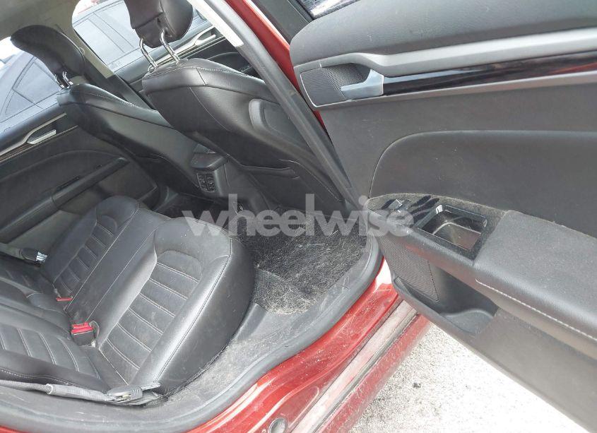 Photo 8 of 2014 Ford Fusion SE (VIN 3FA6P0HD8ER225051)