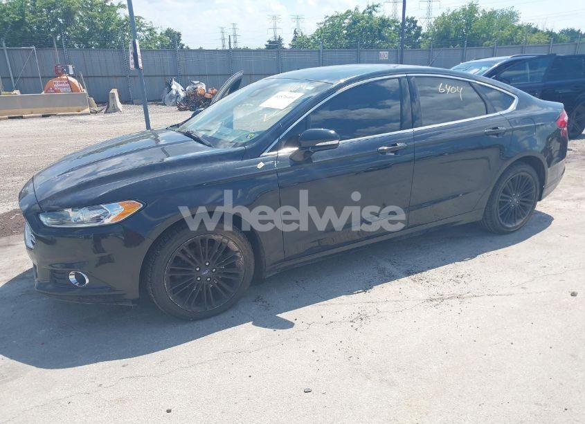 Photo 2 of 2014 Ford Fusion SE (VIN 3FA6P0HD8ER226460)