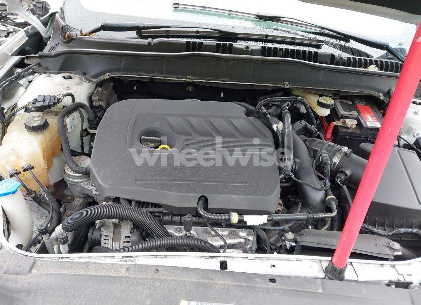 Photo 10 of 2014 Ford Fusion SE (VIN 3FA6P0HD8ER238057)