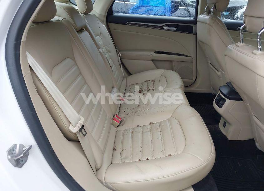 Photo 8 of 2014 Ford Fusion SE (VIN 3FA6P0HD8ER238057)