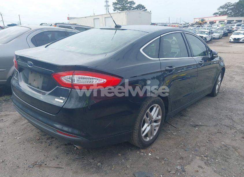 Photo 4 of 2014 Ford Fusion SE (VIN 3FA6P0HD8ER246434)