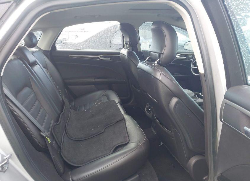 Photo 8 of 2014 Ford Fusion SE (VIN 3FA6P0HD8ER328292)