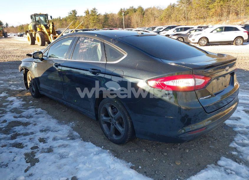 Photo 3 of 2014 Ford Fusion SE (VIN 3FA6P0HD8ER334724)