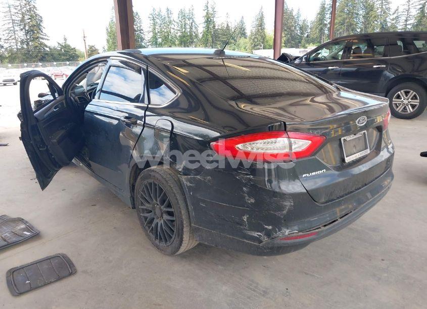 Photo 3 of 2014 Ford Fusion SE (VIN 3FA6P0HD8ER337932)