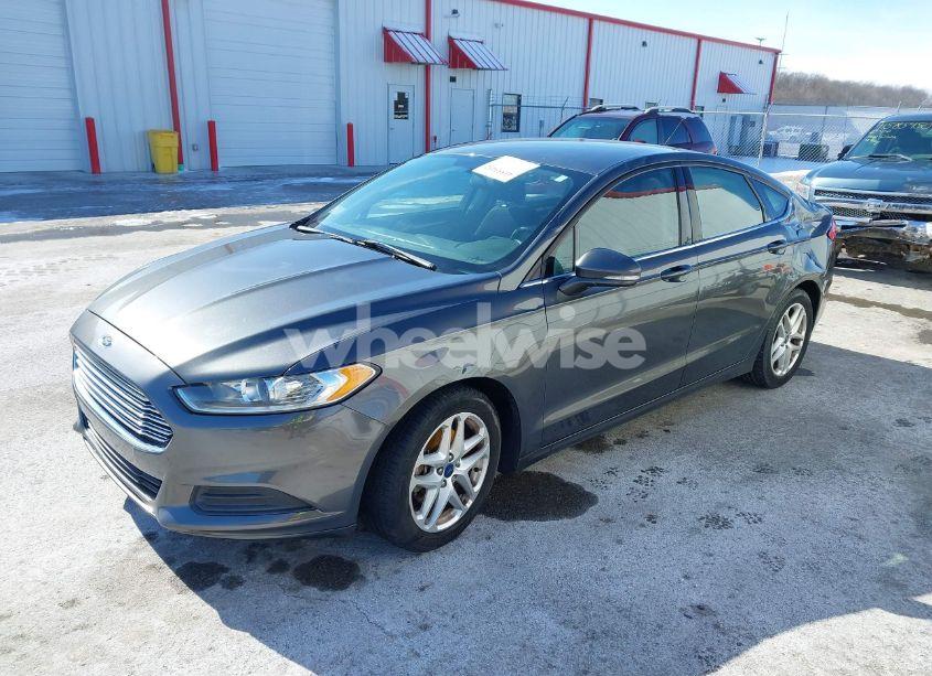 Photo 2 of 2015 Ford Fusion SE (VIN 3FA6P0HD8FR125954)