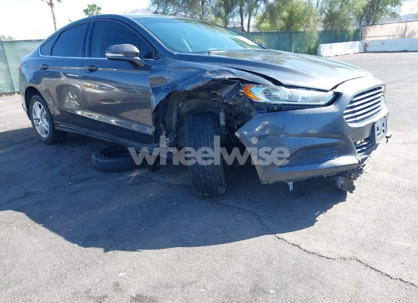 2015 Ford Fusion SE (VIN 3FA6P0HD8FR128336) main photo