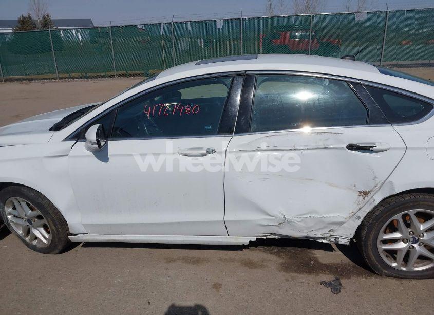 Photo 14 of 2015 Ford Fusion SE (VIN 3FA6P0HD8FR138218)