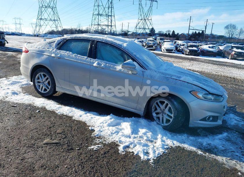 2015 Ford Fusion (VIN 3FA6P0HD8FR145766) main photo