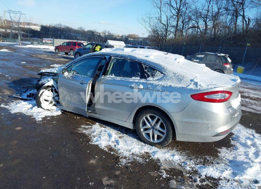 Photo 3 of 2015 Ford Fusion (VIN 3FA6P0HD8FR145766)