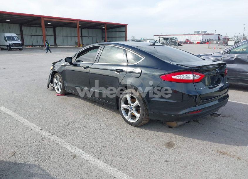 Photo 3 of 2015 Ford Fusion SE (VIN 3FA6P0HD8FR289351)