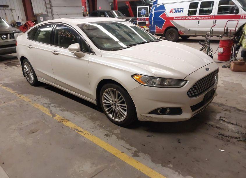 2016 Ford Fusion SE (VIN 3FA6P0HD8GR100814) main photo