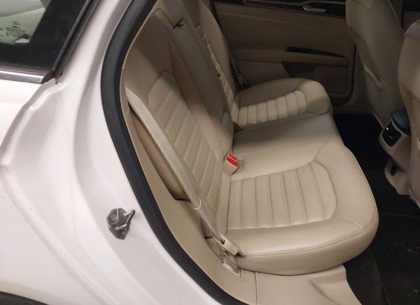 Photo 8 of 2016 Ford Fusion SE (VIN 3FA6P0HD8GR100814)