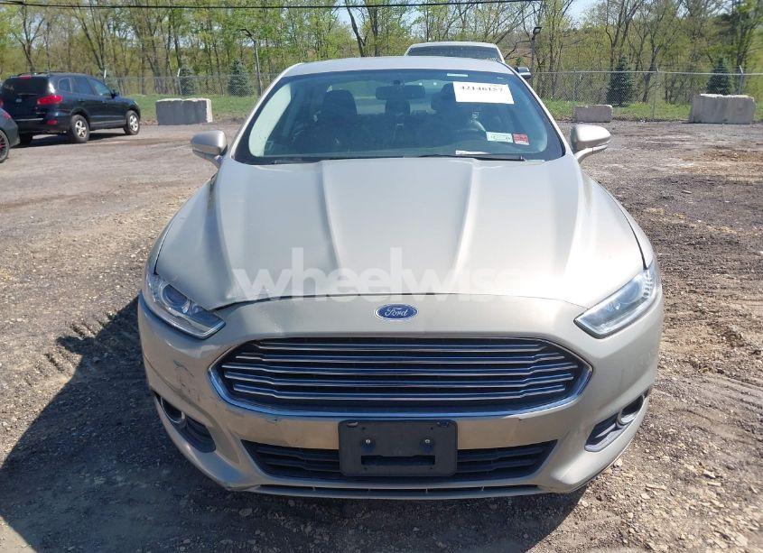 Photo 12 of 2016 Ford Fusion SE (VIN 3FA6P0HD8GR117421)