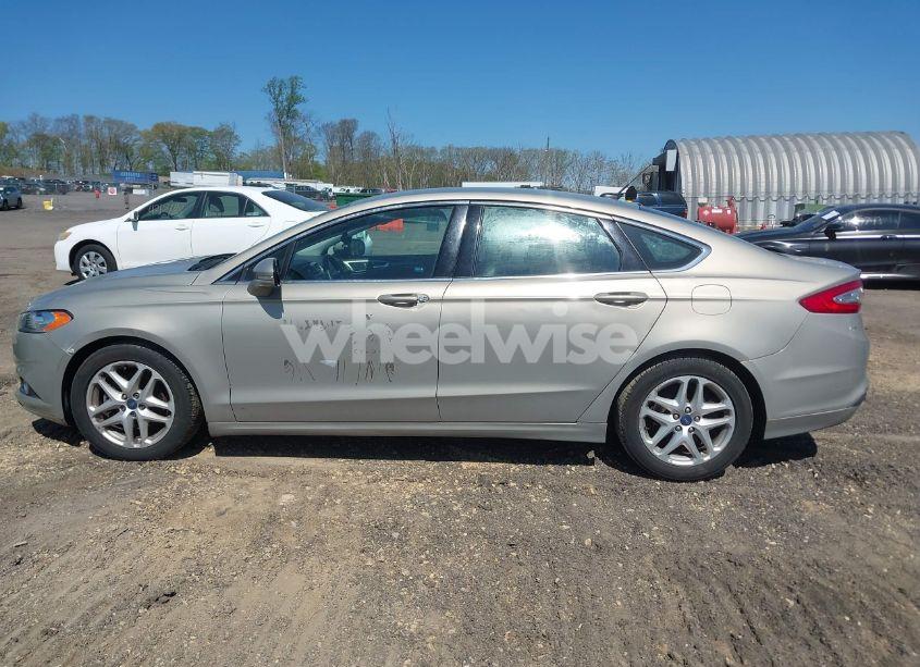 Photo 14 of 2016 Ford Fusion SE (VIN 3FA6P0HD8GR117421)