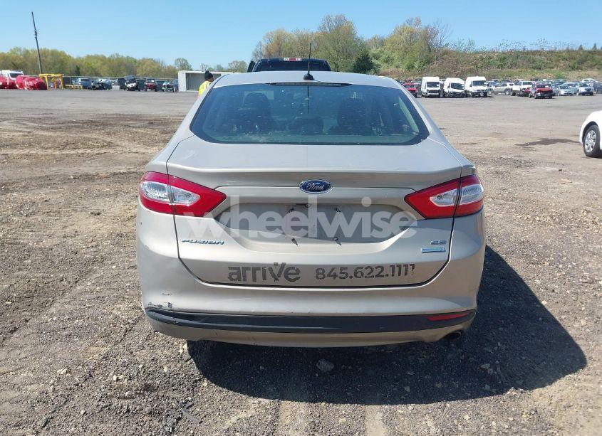 Photo 17 of 2016 Ford Fusion SE (VIN 3FA6P0HD8GR117421)