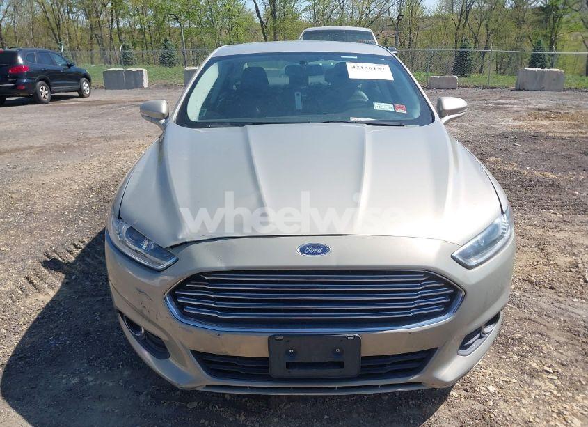 Photo 6 of 2016 Ford Fusion SE (VIN 3FA6P0HD8GR117421)