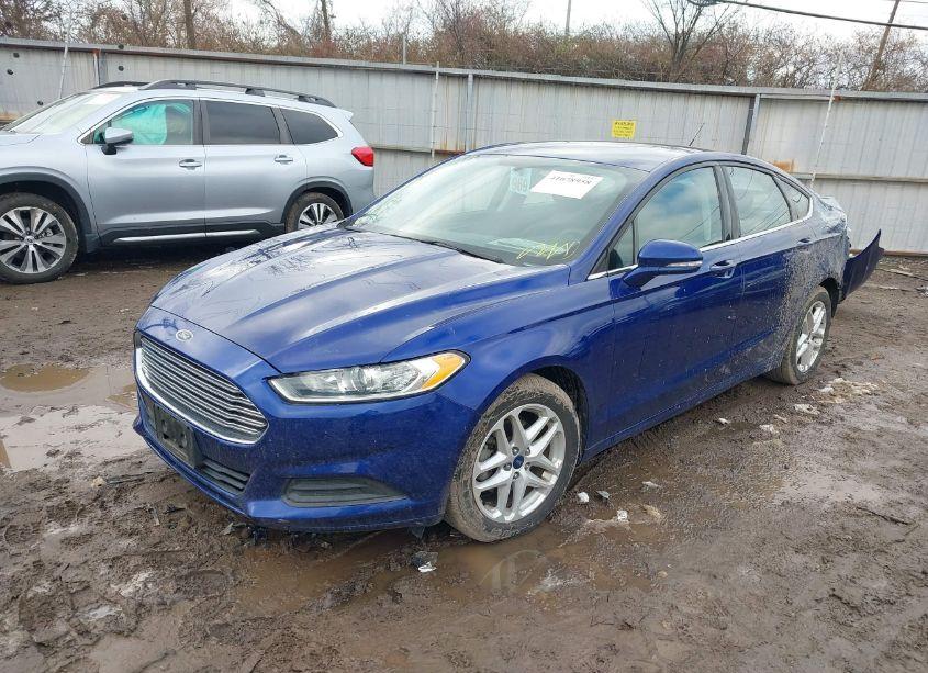 Photo 2 of 2016 Ford Fusion SE (VIN 3FA6P0HD8GR121940)