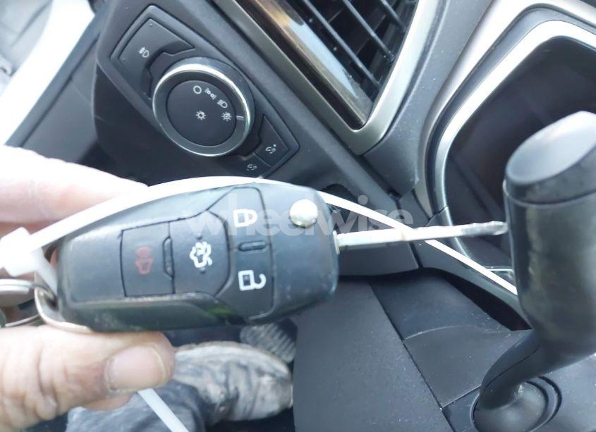 Photo 11 of 2016 Ford Fusion SE (VIN 3FA6P0HD8GR131254)