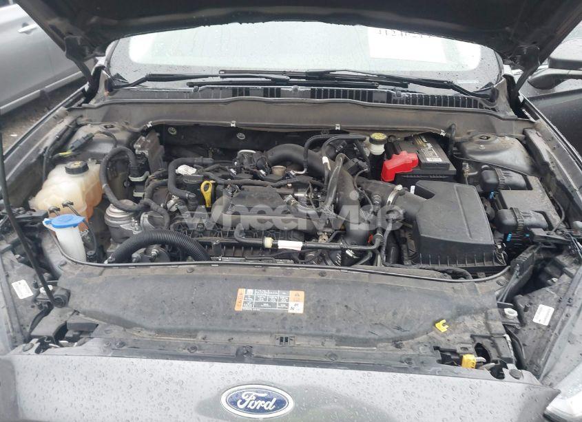 Photo 10 of 2016 Ford Fusion SE (VIN 3FA6P0HD8GR169664)