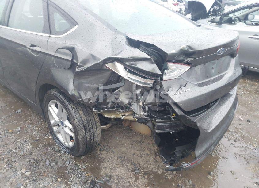 Photo 6 of 2016 Ford Fusion SE (VIN 3FA6P0HD8GR169664)