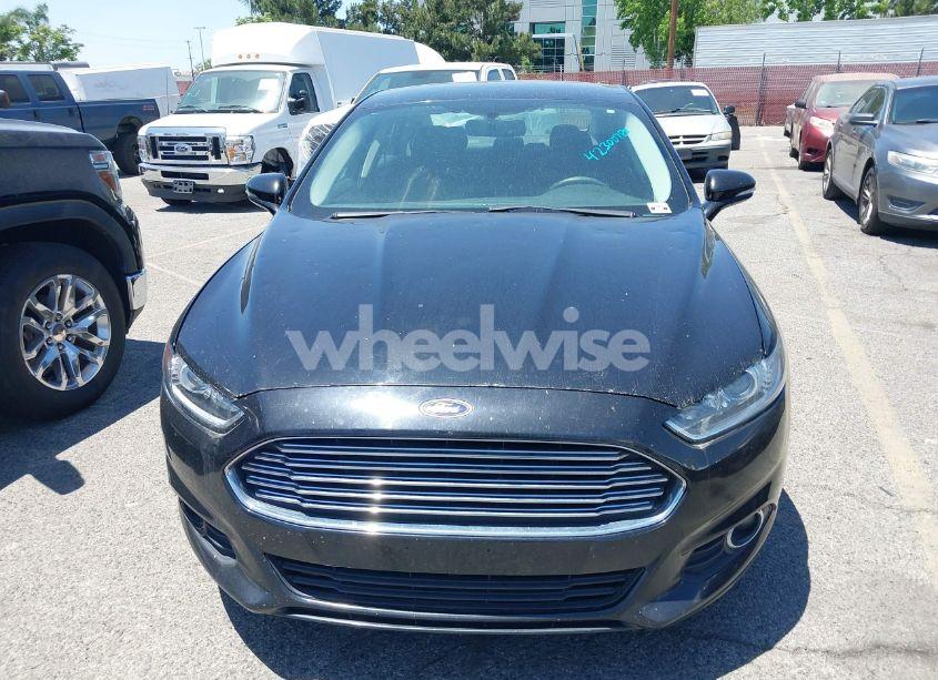 Photo 12 of 2016 Ford Fusion SE (VIN 3FA6P0HD8GR267447)