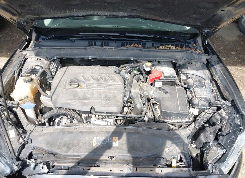 Photo 10 of 2016 Ford Fusion SE (VIN 3FA6P0HD8GR284751)