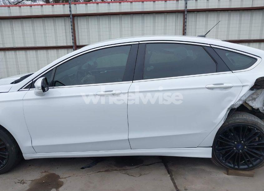 Photo 14 of 2016 Ford Fusion SE (VIN 3FA6P0HD8GR354622)