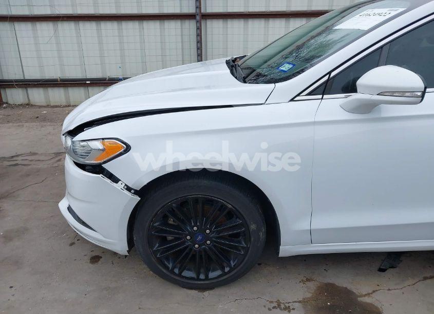 Photo 17 of 2016 Ford Fusion SE (VIN 3FA6P0HD8GR354622)