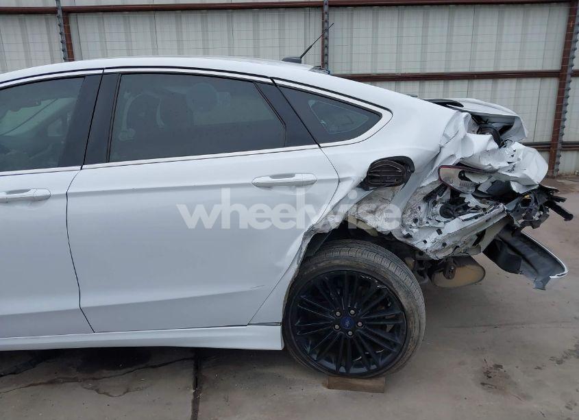 Photo 18 of 2016 Ford Fusion SE (VIN 3FA6P0HD8GR354622)