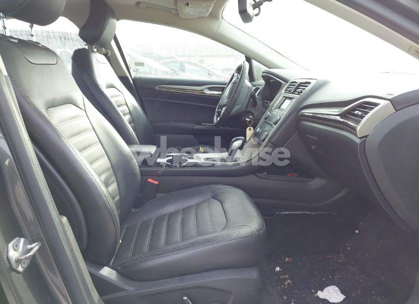 Photo 5 of 2016 Ford Fusion SE (VIN 3FA6P0HD8GR387670)