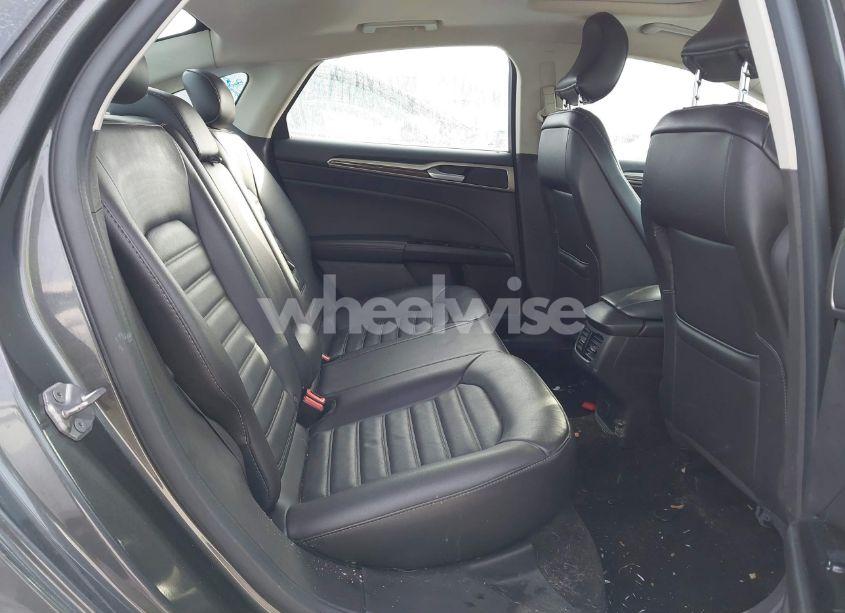 Photo 8 of 2016 Ford Fusion SE (VIN 3FA6P0HD8GR387670)