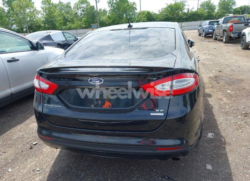 Photo 16 of 2016 Ford Fusion SE (VIN 3FA6P0HD8GR402068)