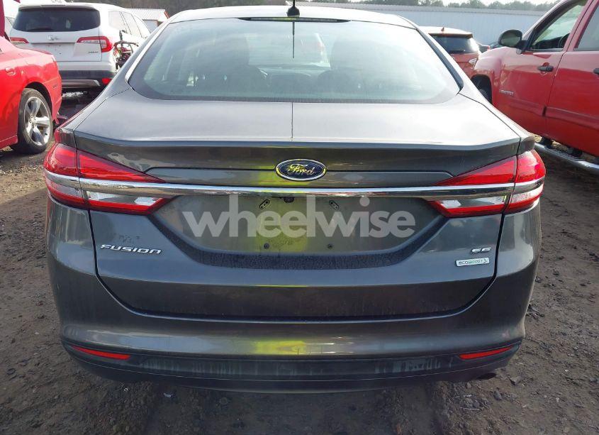 Photo 17 of 2017 Ford Fusion SE (VIN 3FA6P0HD8HR128646)