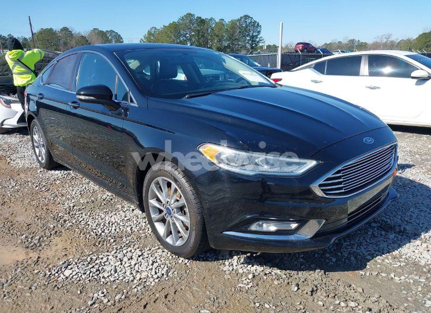2017 Ford Fusion SE (VIN 3FA6P0HD8HR136908) main photo