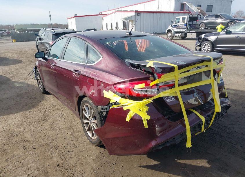 Photo 3 of 2017 Ford Fusion SE (VIN 3FA6P0HD8HR137038)