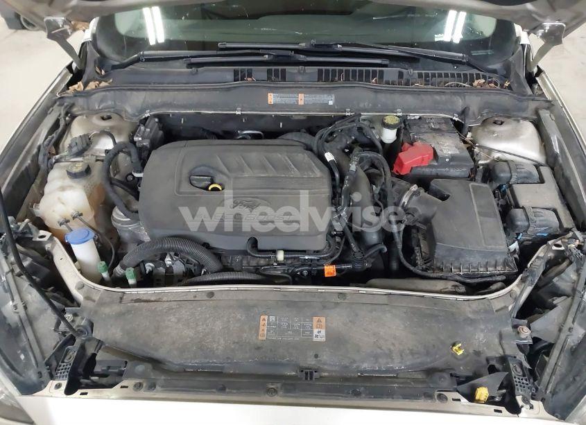 Photo 10 of 2017 Ford Fusion SE (VIN 3FA6P0HD8HR213437)