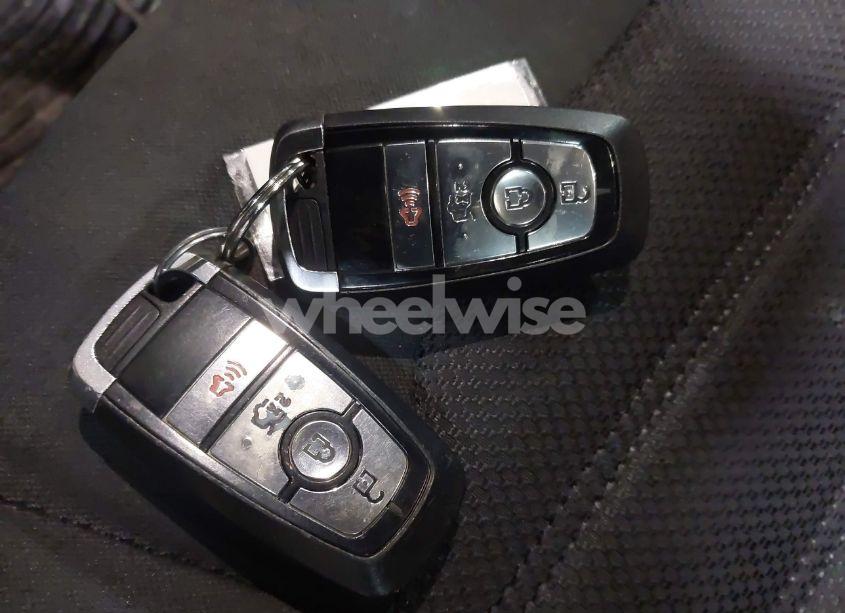 Photo 11 of 2017 Ford Fusion SE (VIN 3FA6P0HD8HR213437)