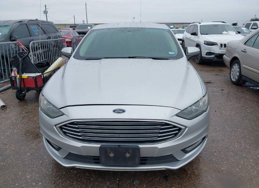 Photo 6 of 2017 Ford Fusion SE (VIN 3FA6P0HD8HR251959)