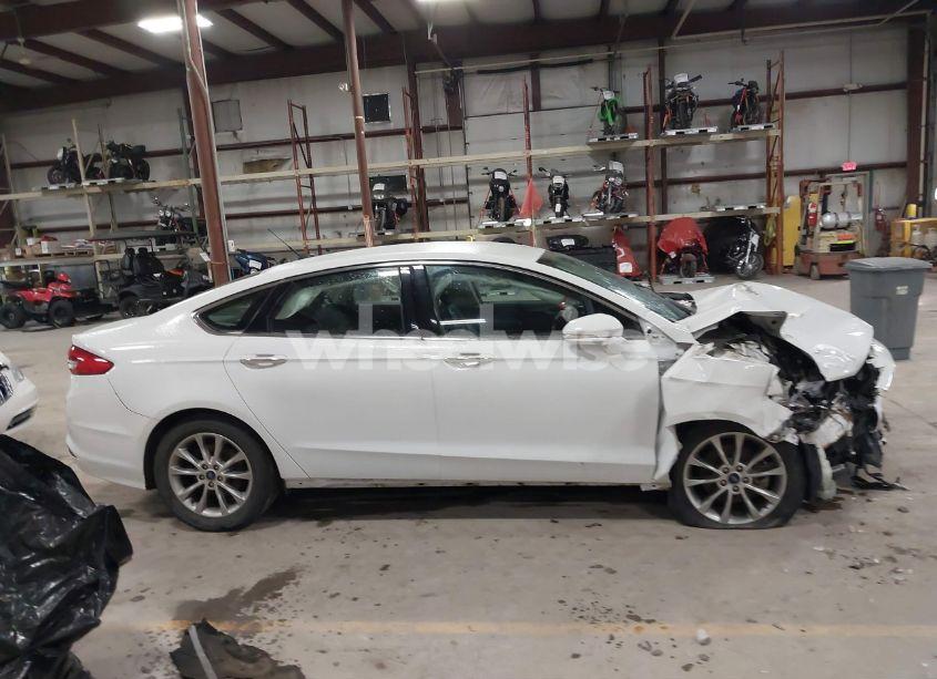 Photo 13 of 2017 Ford Fusion SE (VIN 3FA6P0HD8HR291801)