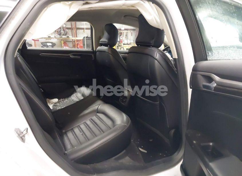 Photo 8 of 2017 Ford Fusion SE (VIN 3FA6P0HD8HR291801)