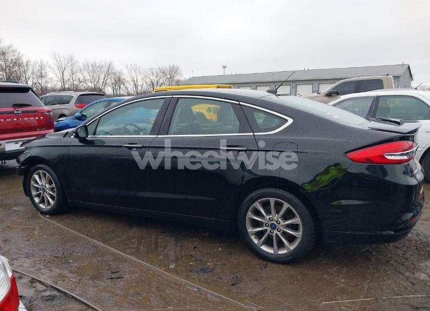 Photo 15 of 2017 Ford Fusion SE (VIN 3FA6P0HD8HR341161)