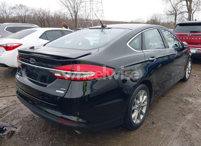 Photo 4 of 2017 Ford Fusion SE (VIN 3FA6P0HD8HR341161)