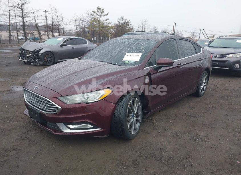 Photo 2 of 2017 Ford Fusion SE (VIN 3FA6P0HD8HR371745)