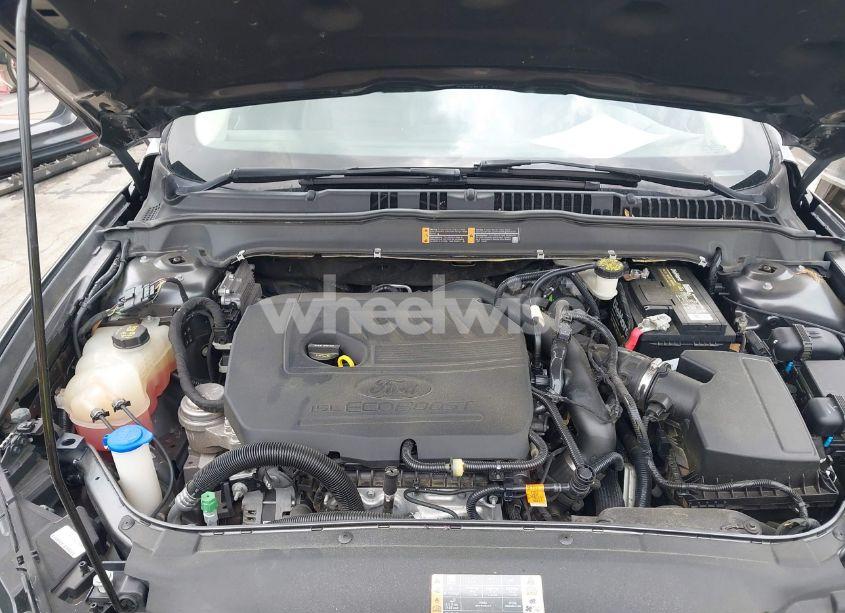 Photo 10 of 2017 Ford Fusion SE (VIN 3FA6P0HD8HR405649)