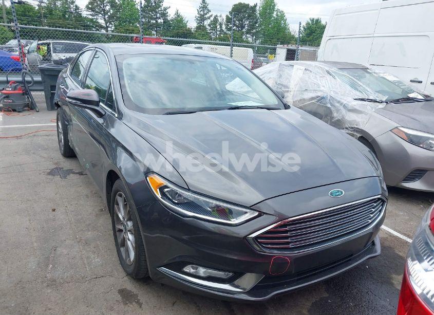Photo 13 of 2017 Ford Fusion SE (VIN 3FA6P0HD8HR405649)