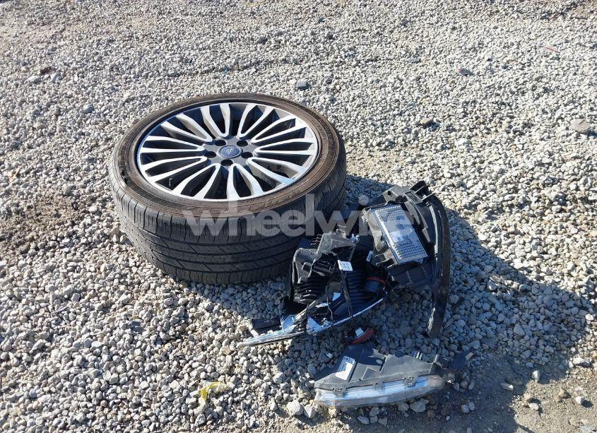 Photo 12 of 2017 Ford Fusion SE (VIN 3FA6P0HD8HR405876)