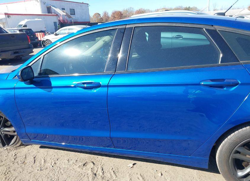 Photo 14 of 2018 Ford Fusion SE (VIN 3FA6P0HD8JR156503)