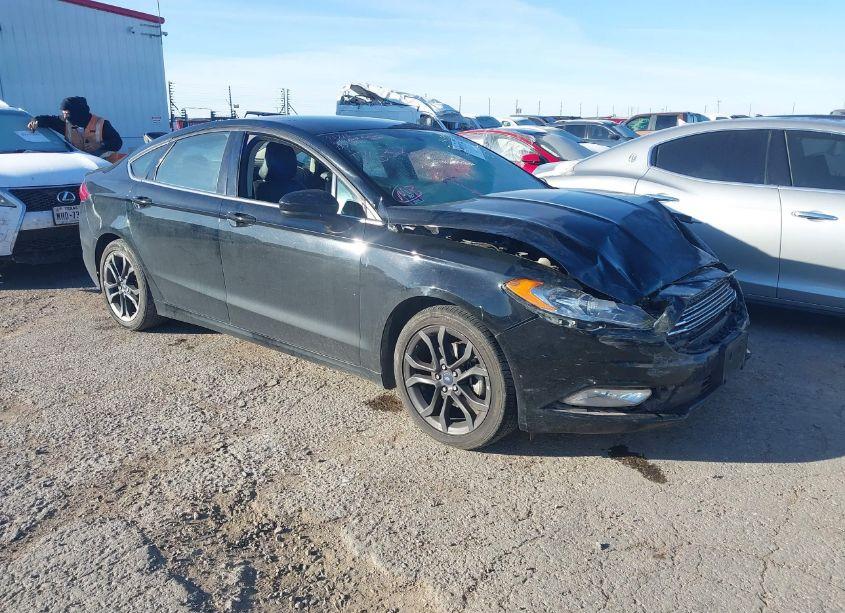 2018 Ford Fusion SE (VIN 3FA6P0HD8JR167632) main photo