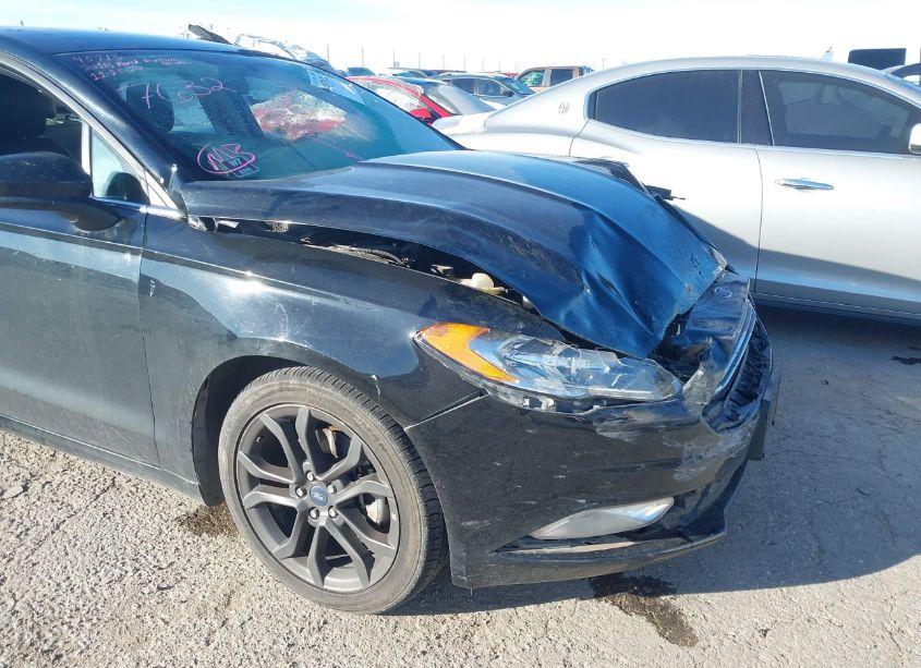 Photo 6 of 2018 Ford Fusion SE (VIN 3FA6P0HD8JR167632)