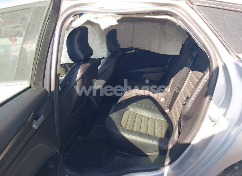 Photo 8 of 2018 Ford Fusion SE (VIN 3FA6P0HD8JR167744)